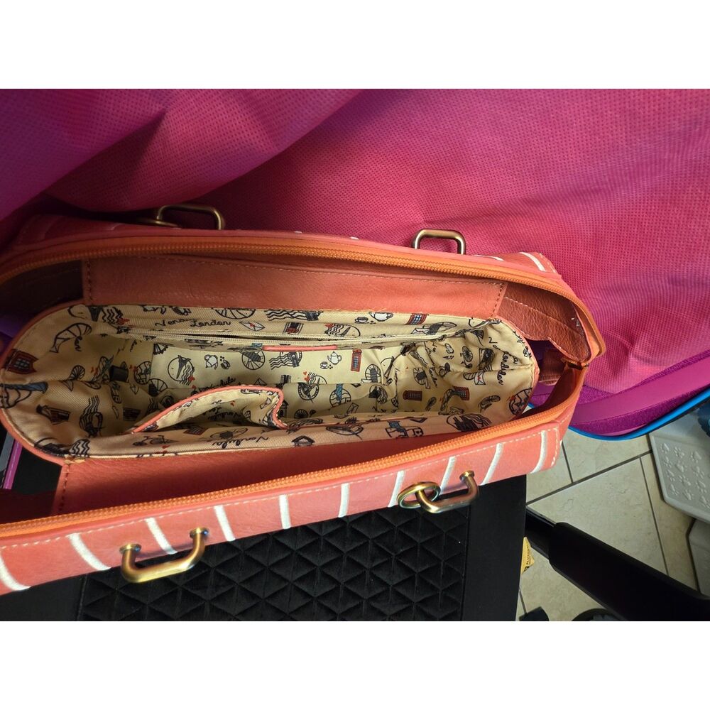 Vendula London Cat Cafe Grab Bag Matching Wallet - Retired (Damaged Handles) - Picture 9 of 10